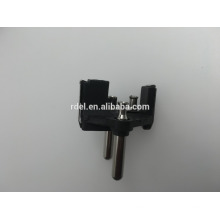16 a two-pin french type female coupling socket inserts (3 conductor grounding plug,2 round pin vde plug)